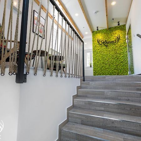 Pokoje Hotelowe Nad Jeziorem Jelen ビトゥフ エクステリア 写真